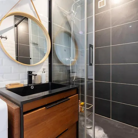 Апартаменты St.maur - And Functional Ap.