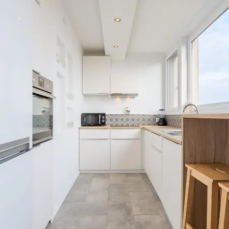 Апартаменты St.maur - And Functional Ap.