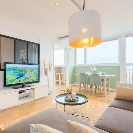 Апартаменты St.maur - And Functional Ap. Лилль